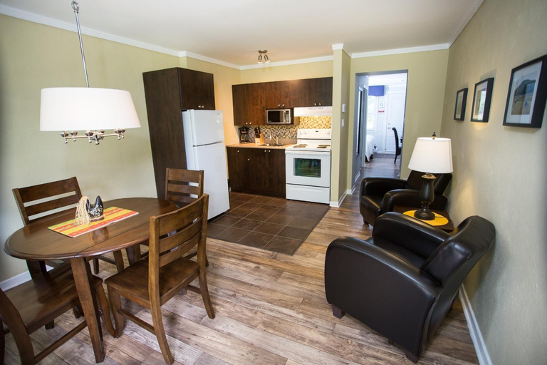 Others 5, Studiotel Bromont, La Haute-Yamaska
