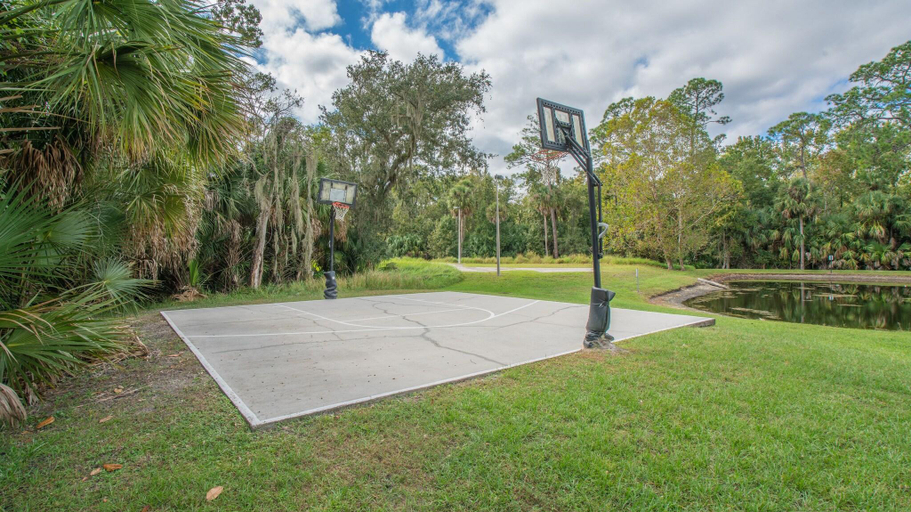 Others 5, Barefoot Suite Condos Close To The Parks, Osceola