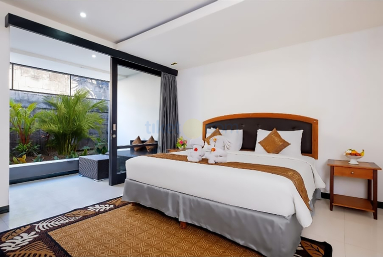 The Kanjeng Suites Kuta Galeria - Bali - Tap to explore photos