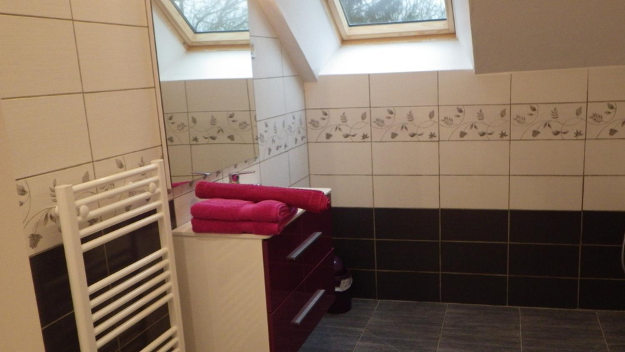 Bathroom 3, La Part des Anges, Calvados