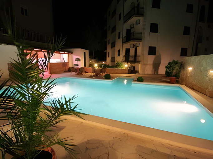 Sport & Beauty 5, Boutique Hotel B&B Villa Paula, Okrug