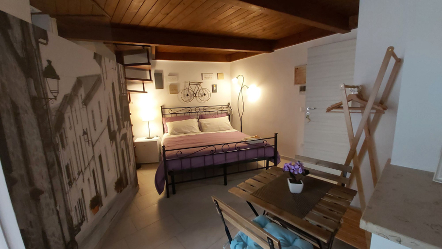Bedroom 2, Il Vicolo, Bari