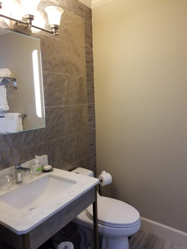 Bathroom 8