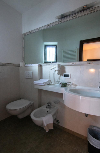 Bathroom 4, Hotel Planac, Bolzano