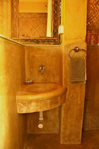 Bathroom 4, Michele's Garden, North Goa