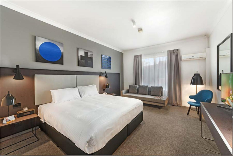 Bedroom 14