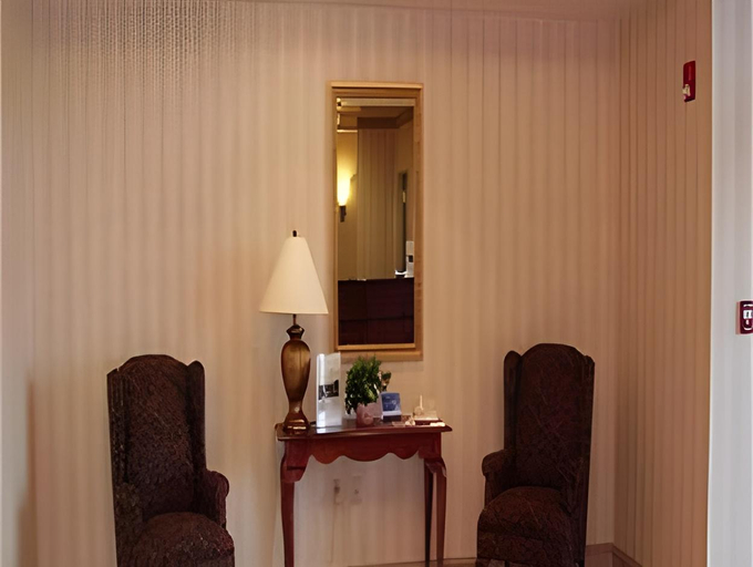 Public Area 2, Holiday Inn Express Hotel & Suites Drums-Hazelton By IHG, Luzerne