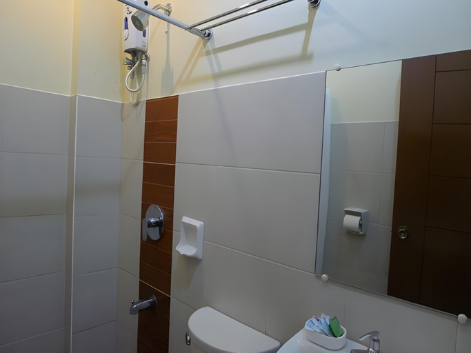 Bathroom 3, Angelic Mansion, Puerto Princesa City