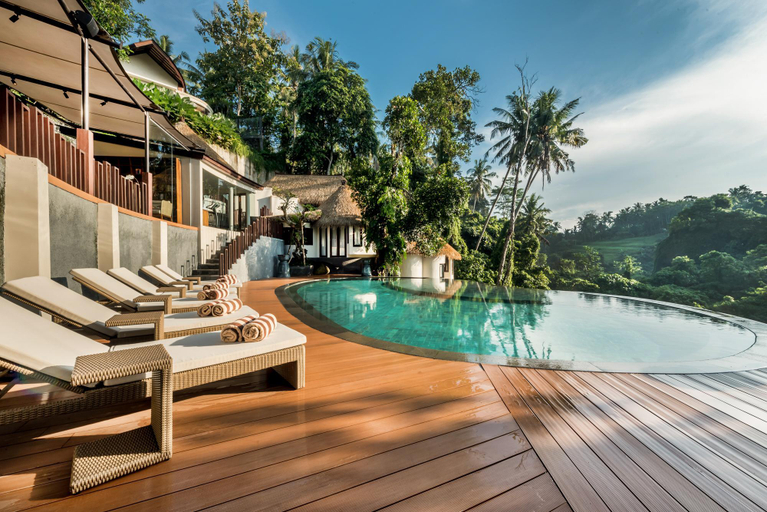 Swimming Pool 15
