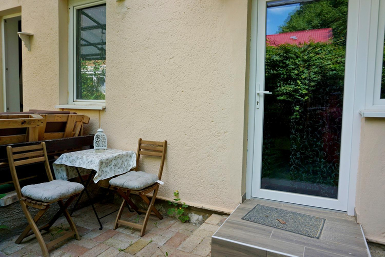 Others 2, Tunder Roza Apartman, Miskolci