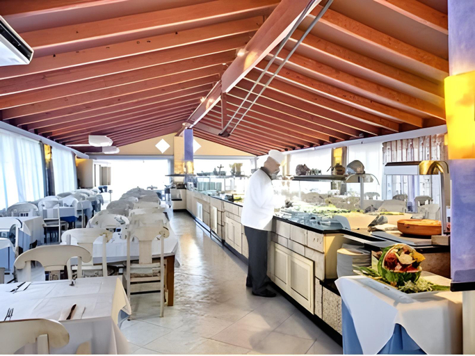 Food & Drinks 5, Alcudia Garden Aparthotel, Baleares