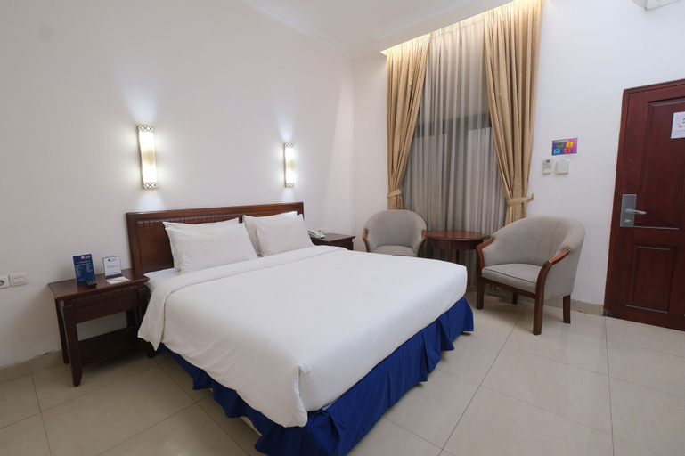 Bedroom 13