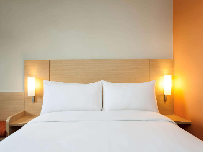 Bedroom 14