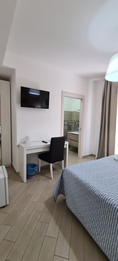 Bedroom 4, Belvedere Rent Rooms, Palermo