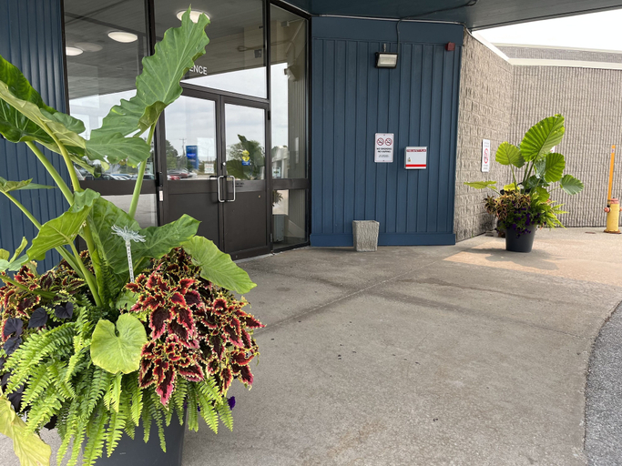 Exterior & Views 4, Residence & Conference Centre - Sarnia, Lambton