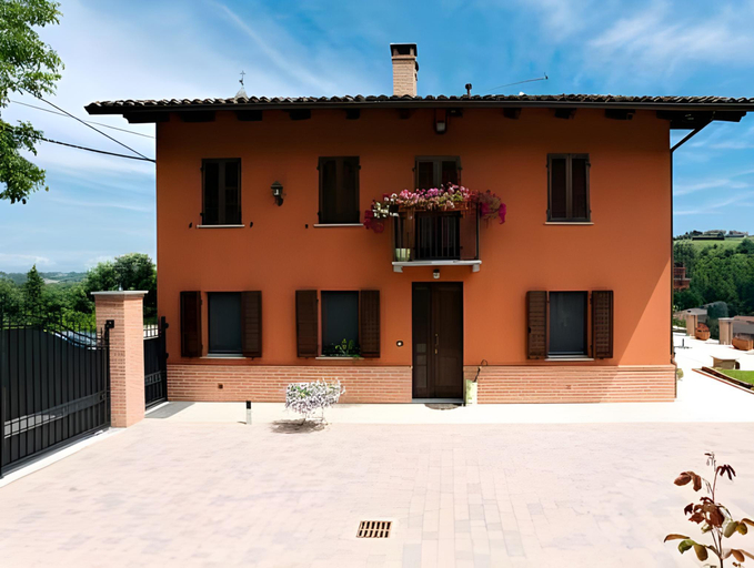 Others 3, B&B Castelvecchio, Asti