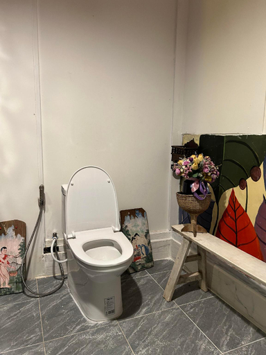 Bathroom 11
