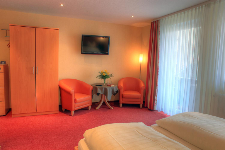 Bedroom, Hotel Moselterrasse, Cochem-Zell