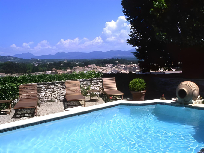 Sport & Beauty 5, Hostellerie Le Beffroi, Vaucluse
