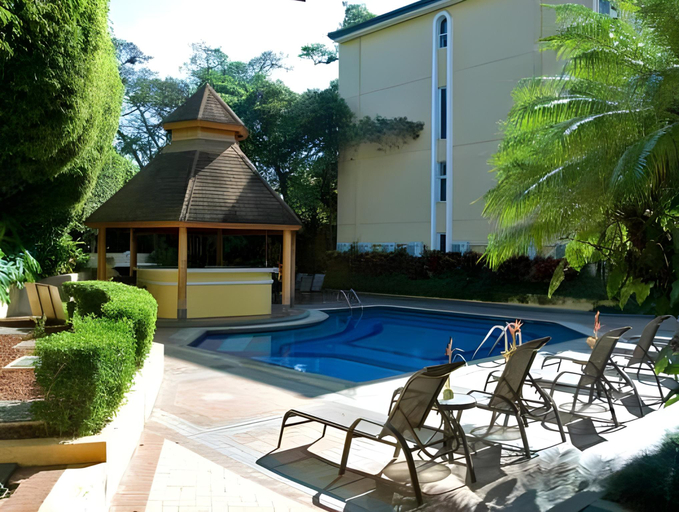 Sport & Beauty 2, Apartotel & Suites Villas del Rio, Escazú