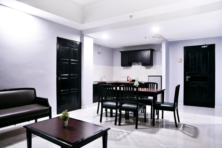 Dining Room 2