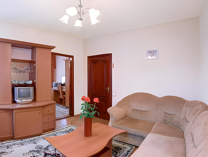 Public Area, Oberig Hotel, Solomians'kyi