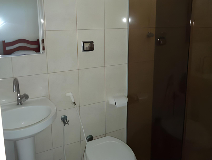 Bathroom 3, Hotel Lazer Piata, Salvador