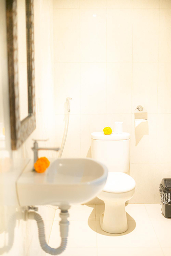 Bathroom 4
