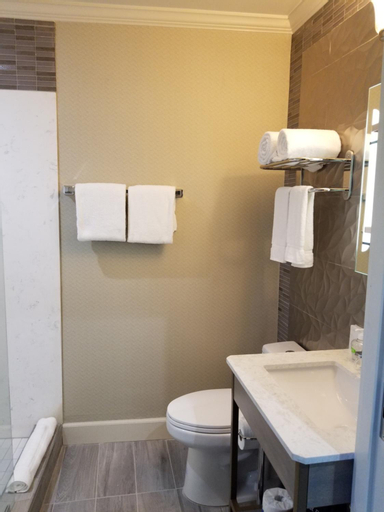 Bathroom 7