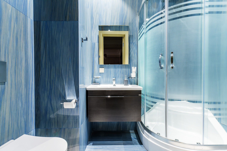 Bathroom 3, Boulevard 64, Tashkent City