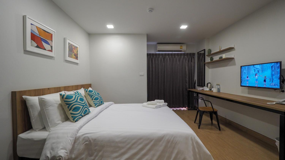 Bedroom 12