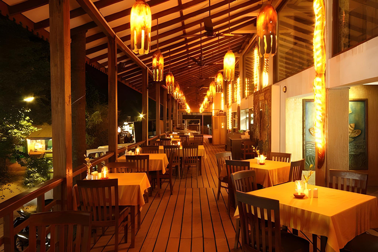 Food & Drinks 2, De Baga Deck Comfots , North Goa