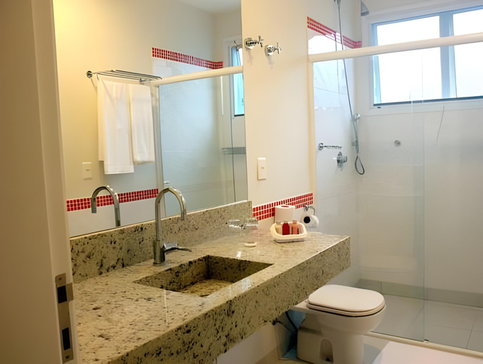 Bathroom 3, Hotel Port Louis, Caraguatatuba