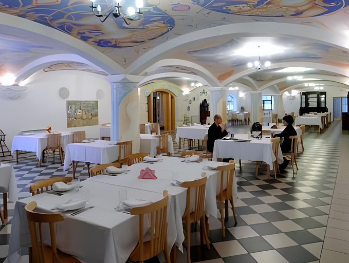 Food & Drinks, Mandrogi Hotel, Lodeynopol'skiy rayon