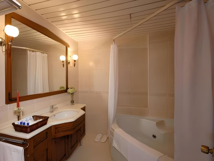 Bathroom 3, Erzurumlu Otel, Sarıyer