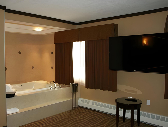 Bathroom 3, Siding 16 Lodge, Division No. 11