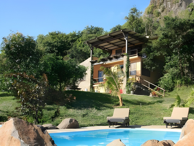 Others 2, La Hacienda Guest House