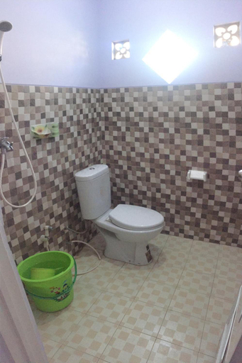 Bathroom 3, Homestay Lereng Bromo, Probolinggo