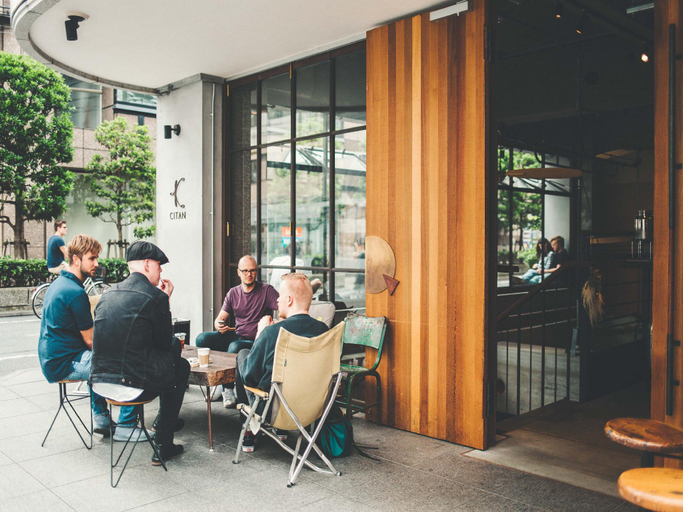 Restaurant 12