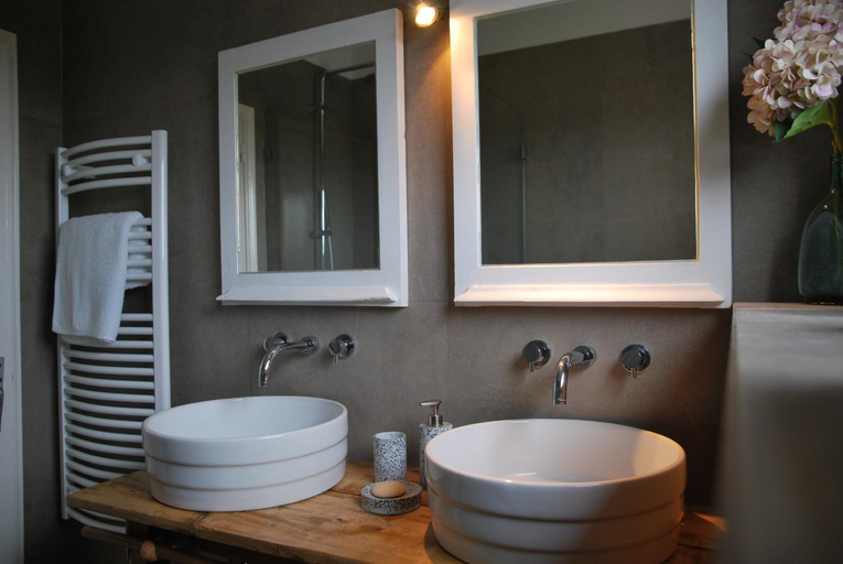 Bathroom 3, Vale Coelhos Casa de Campo, Arganil