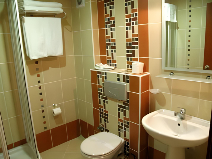 Bathroom 4, Budo, Fatih
