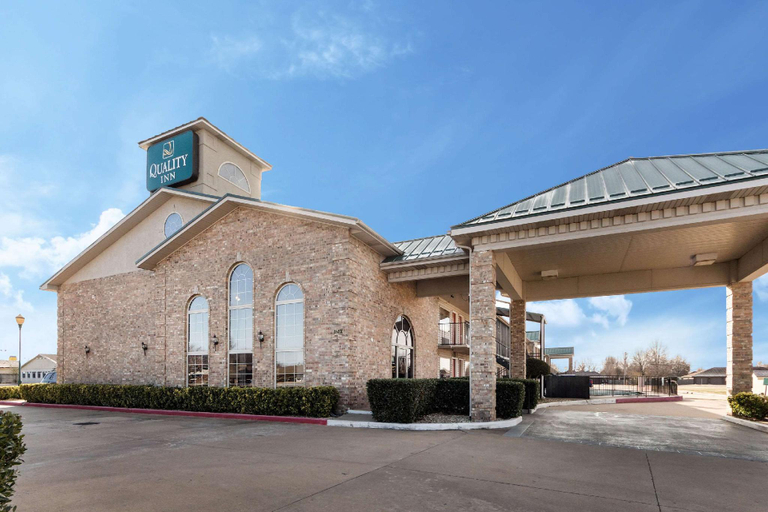 Exterior & Views 5, Quality Inn Siloam Springs West, Benton