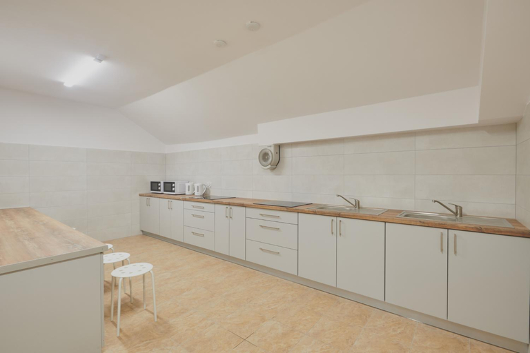 Others 2, Hostel L44, Nowy Targ