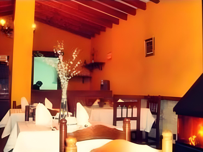 Food & Drinks, Posada La Cabana De Salmon, Cantabria