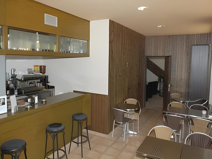 Food & Drinks, Hostal JP y Estudios, Navarra
