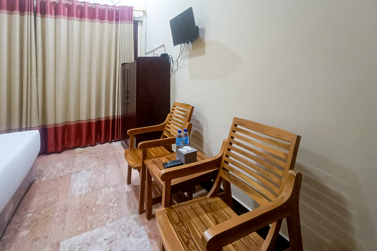 Others 5, RedDoorz @ Senaz Guesthouse Mataram, Lombok