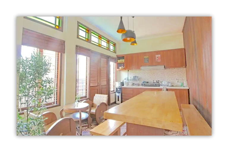 Dining Room 17