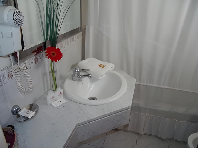 Bathroom 4, Hotel Impala, Distrito Federal