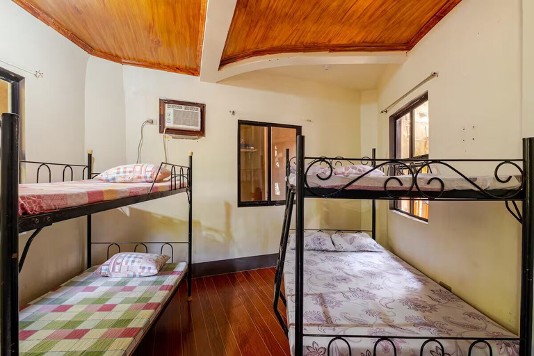 Bedroom 3, Junivsel's Beach House With Private Pool, Sariaya
