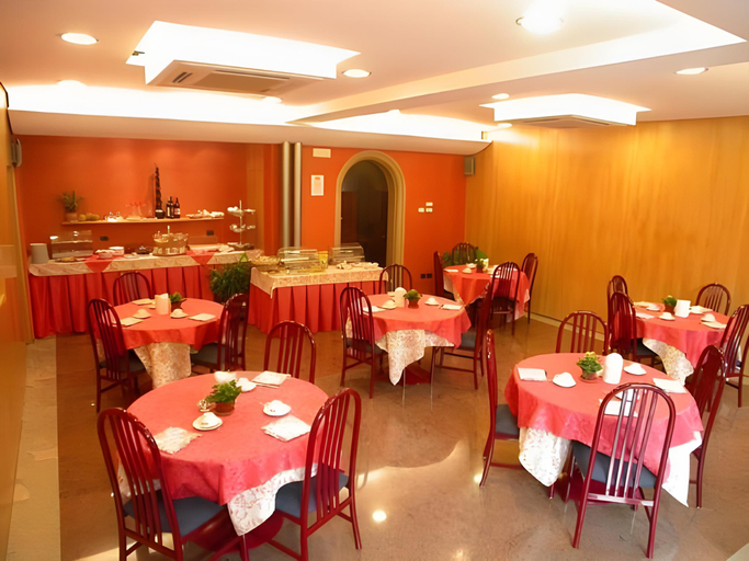 Food & Drinks 4, ホテル ラ ペルゴラ, Verona